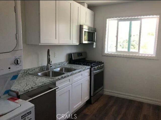 Building Photo - 16877 Orangecrest Ct