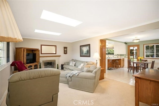 Building Photo - 9640 Nightingale Ave