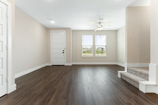 Building Photo - Easy Living in North Richland Hills