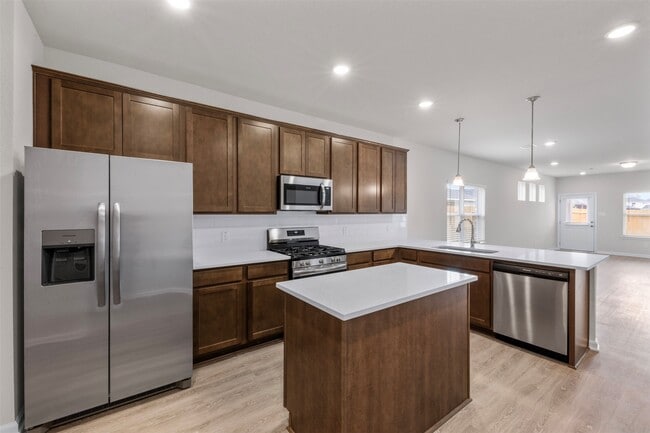 Building Photo - 10249 Badger Run Ln