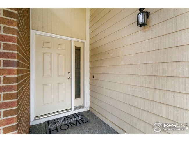 Building Photo - 1418 Front Nine Dr