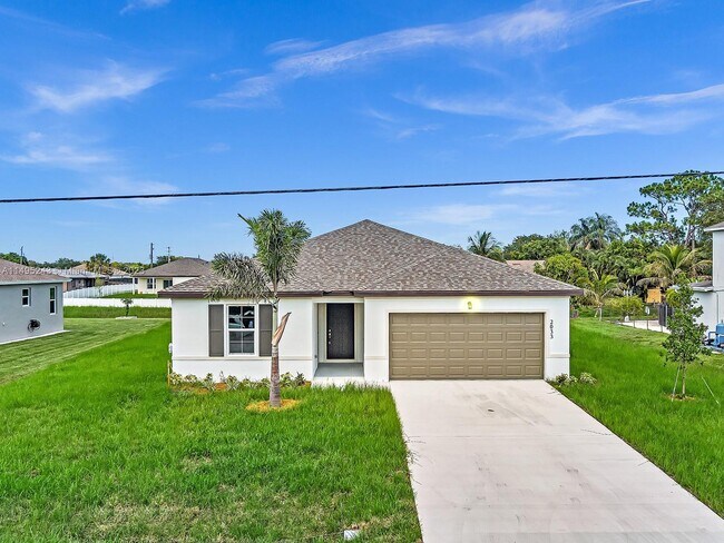 Building Photo - 2033 SW Castinet Ln