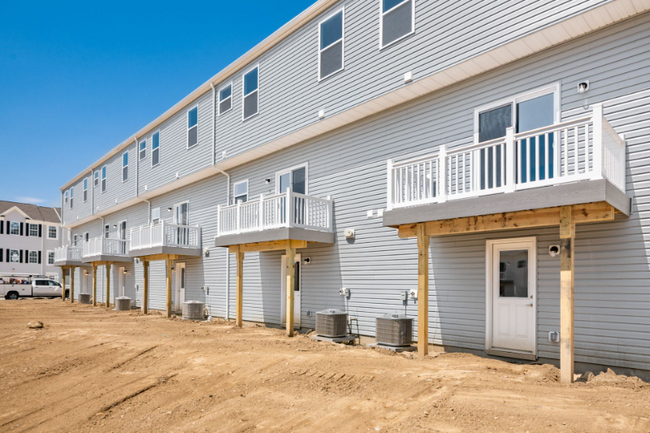 Building Photo - 107 Sitka Willow Dr