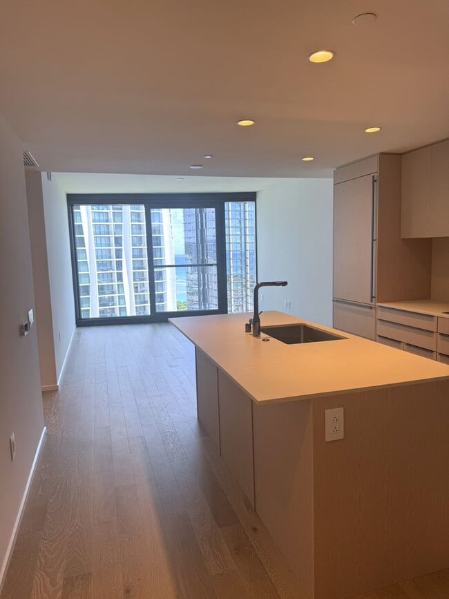 Building Photo - The Park Ward Village - High Floor One Bedroom, One Bath, Den with Ocean Views!