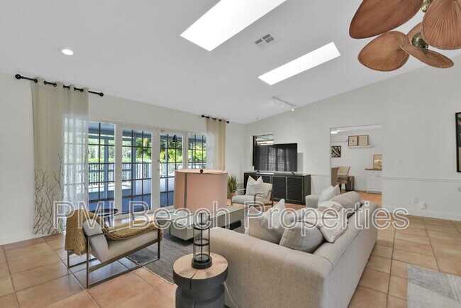 Building Photo - 13684 Exotica Ln