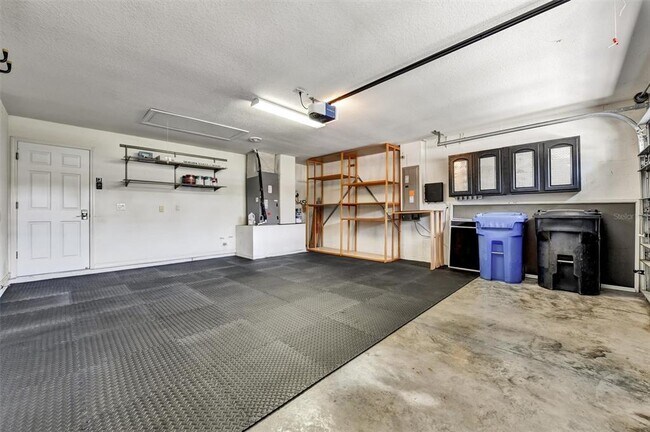 Building Photo - 7514 Forest Mere Dr