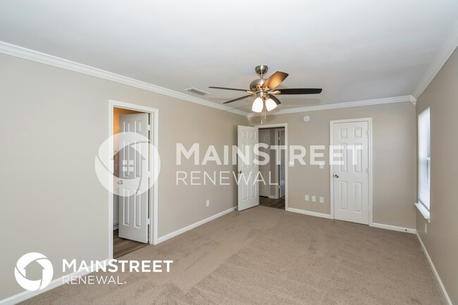 Building Photo - 862 Lavergne Ln