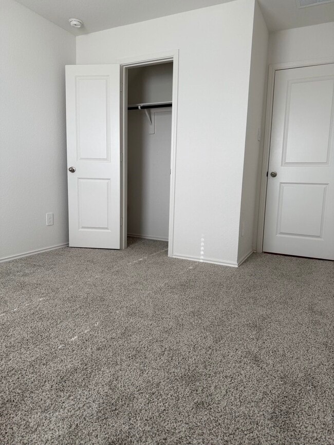 Building Photo - 31138 Delamere Turn Trial