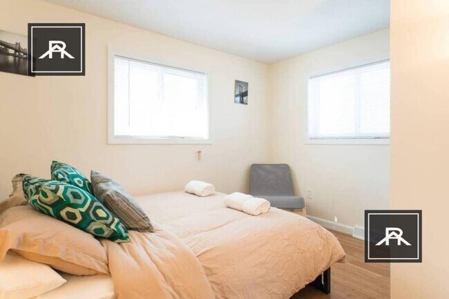 Building Photo - 2 bedroom in Belmont MA 02478
