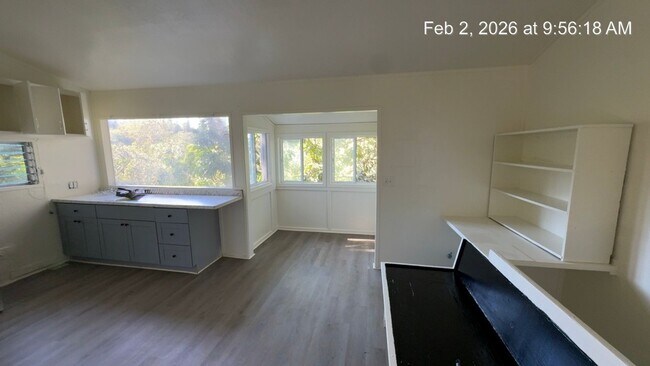 Building Photo - 2 Bed 2 Bath Rustic Haiku Cottage