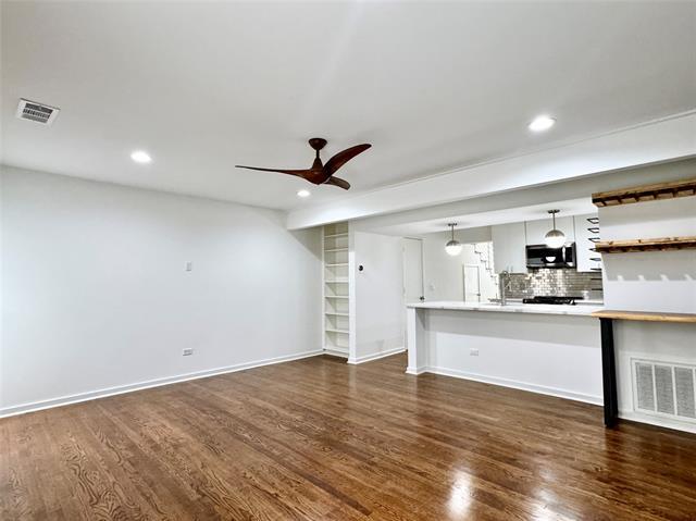 Building Photo - 4134 Travis St