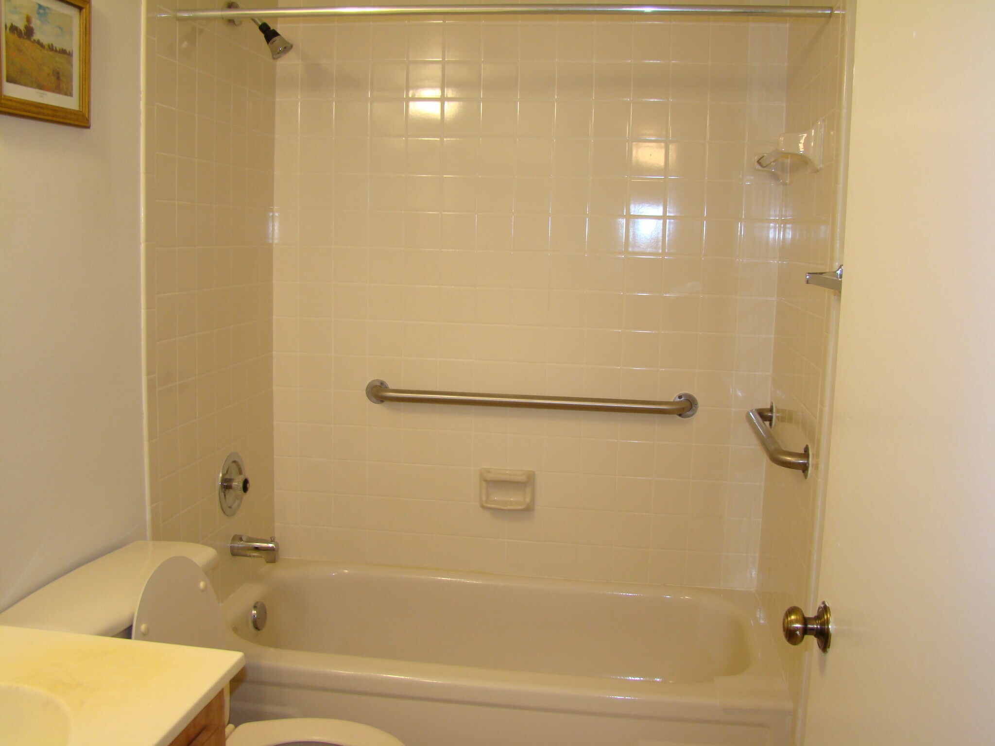 Building Photo - 370 NW 76th Ave