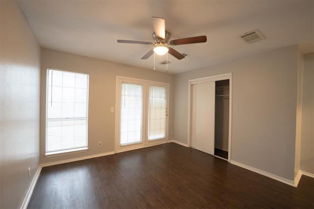 Building Photo - 7474 Fair Oaks Ave