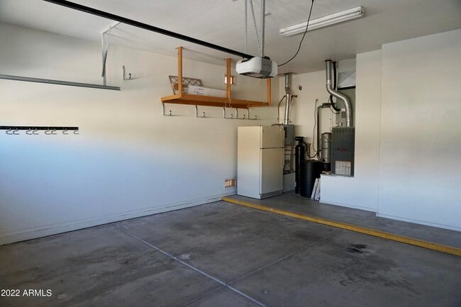 Building Photo - 11564 W Mule Deer Ct