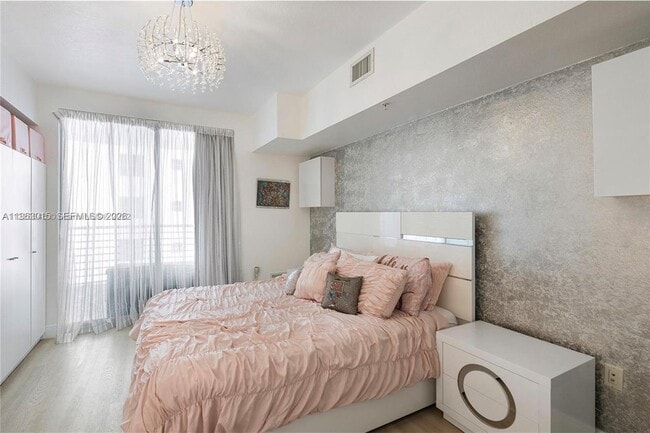 Building Photo - 1830 Radius Dr