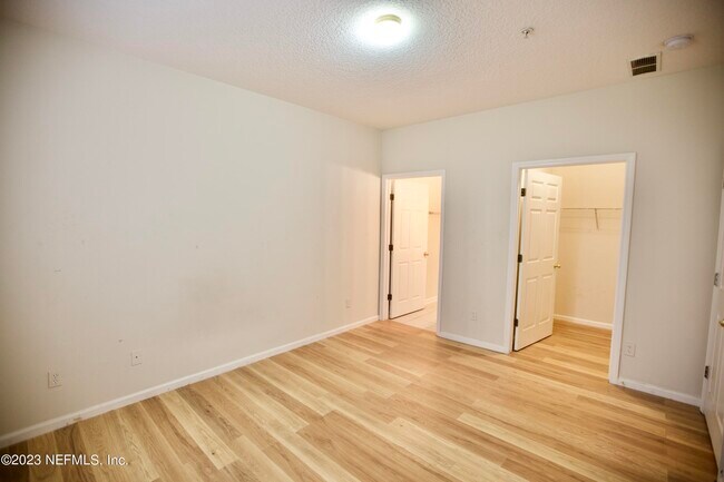 Building Photo - 3600 LENIN PEAK Ct