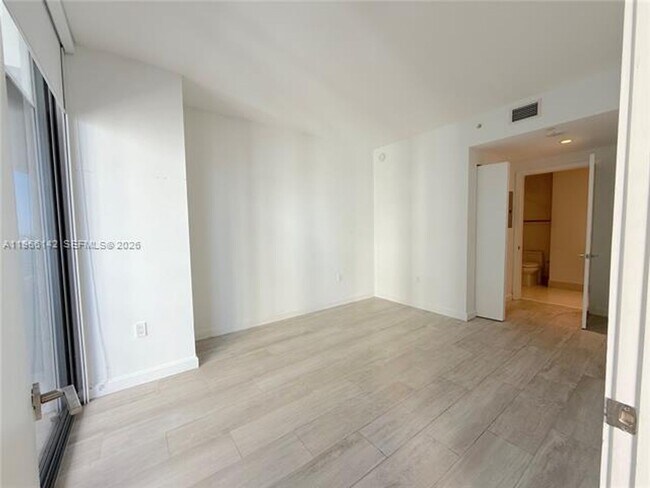 Building Photo - 55 SW 9th St