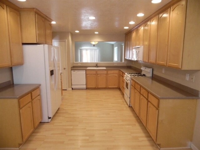 Building Photo - 8262 S 6290 W