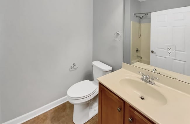 Building Photo - 5570 Prosperity View Dr