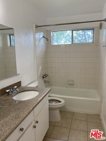 Building Photo - 3609 Dunn Dr