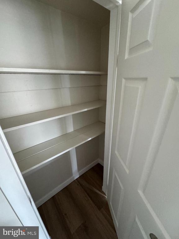 Building Photo - 620 Chestnut Ave