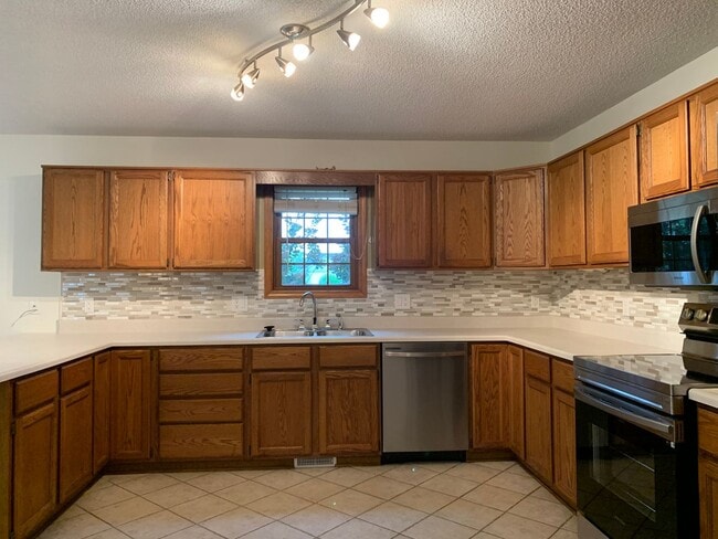 Building Photo - Home for rent by Capital Property Management