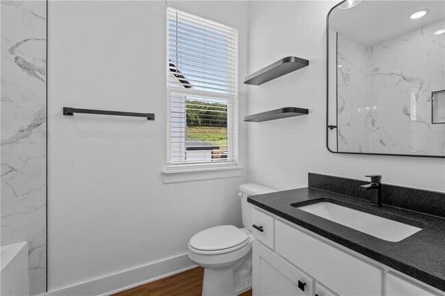 Building Photo - 913 S Wichita Ave