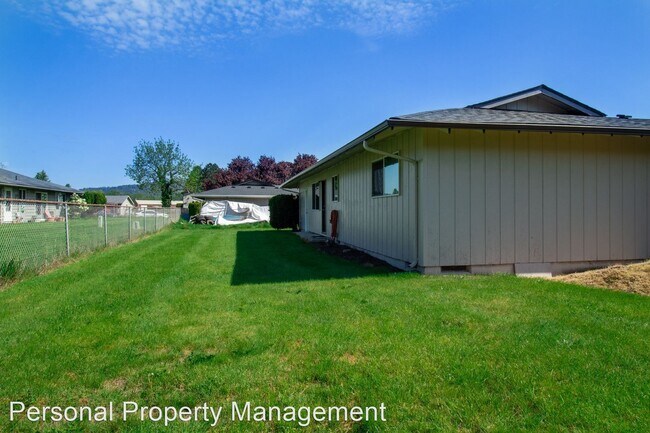 Building Photo - 3 br, 1 bath House - 515 Woodside Terrace