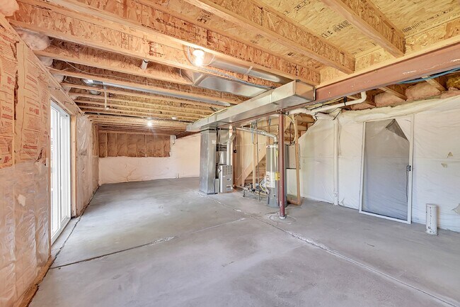 Building Photo - $2,295.95 - 4 bedroom, 2.5 baths, Charming home in Fountain with Big Fenced in Yard!