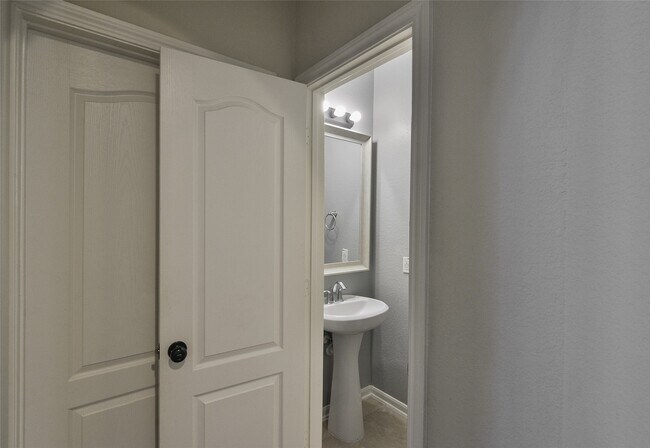 Building Photo - 19315 Boulder Bay Ln