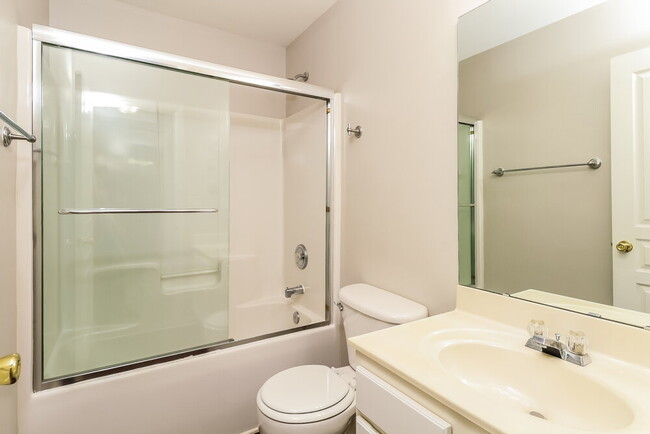 Building Photo - 9240 Ducati Ln