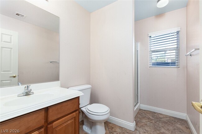 Building Photo - 5163 Tunnel Falls Dr