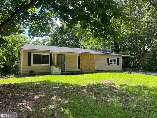 Primary Photo - 3547 Travis Blvd