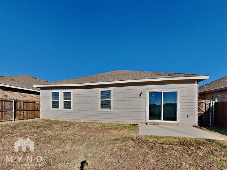 Building Photo - 5549 Ladytown Ln