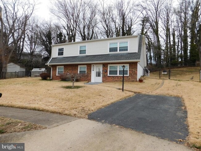 Building Photo - 13000 Kerrman Ct