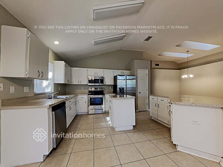 Building Photo - 4024 Windell Pl