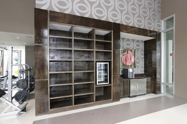 Building Photo - 2823 E Martin Luther King Jr Blvd