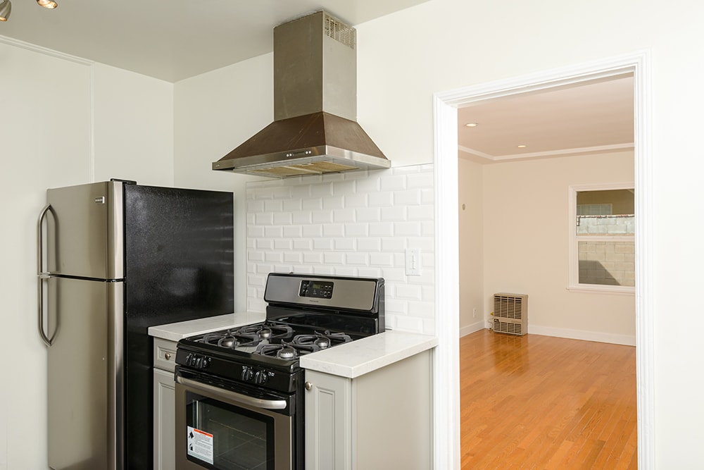 Building Photo - 1517 S Orange Grove Ave