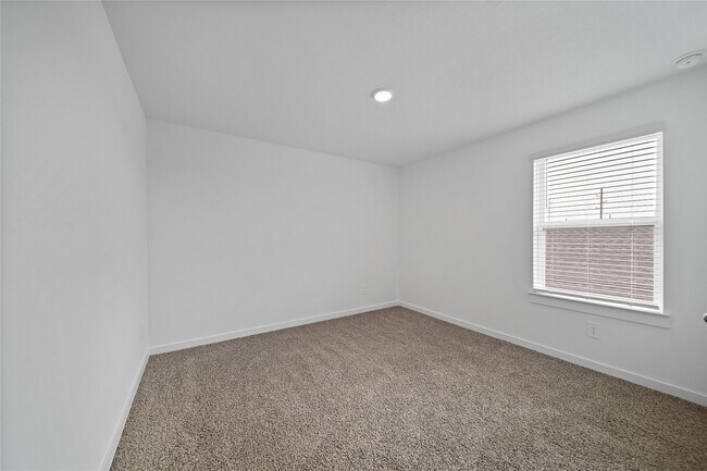 Building Photo - 3815 Pierce Pl Ln