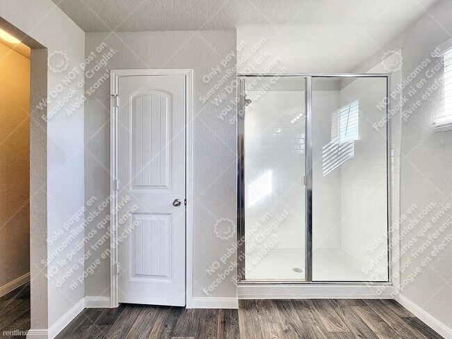 Building Photo - 4 br, 2 bath House - 210 Marimoor Dr