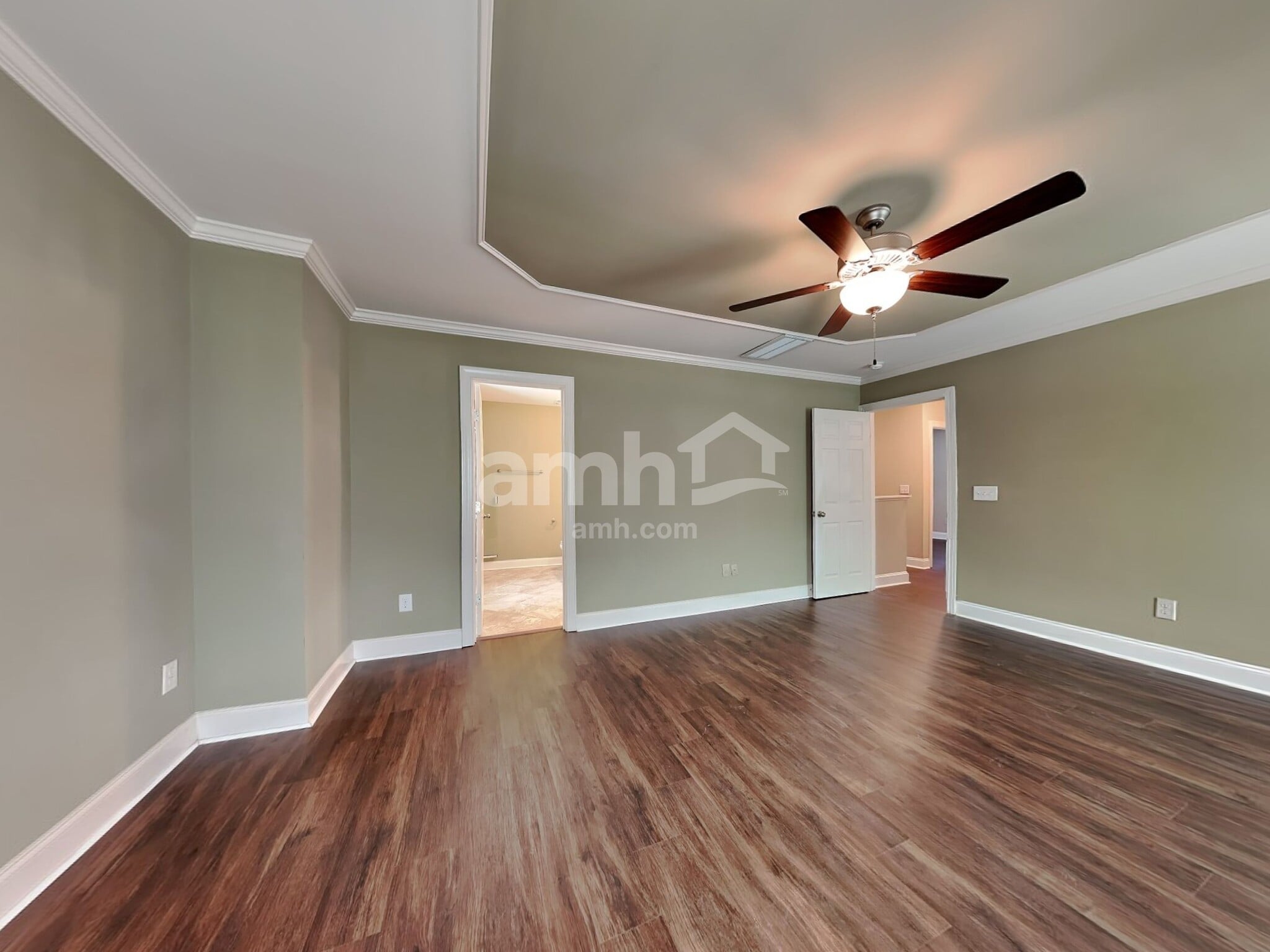 Building Photo - 1405 Yellow Wood Dr