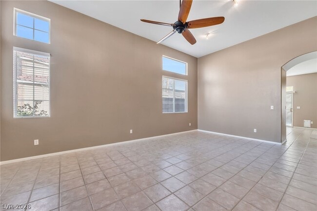 Building Photo - 9324 Heatwave St