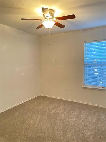 Building Photo - 1209 Hidden Glade Dr