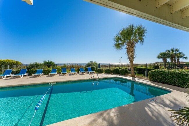 Building Photo - 3901 S Ocean Blvd