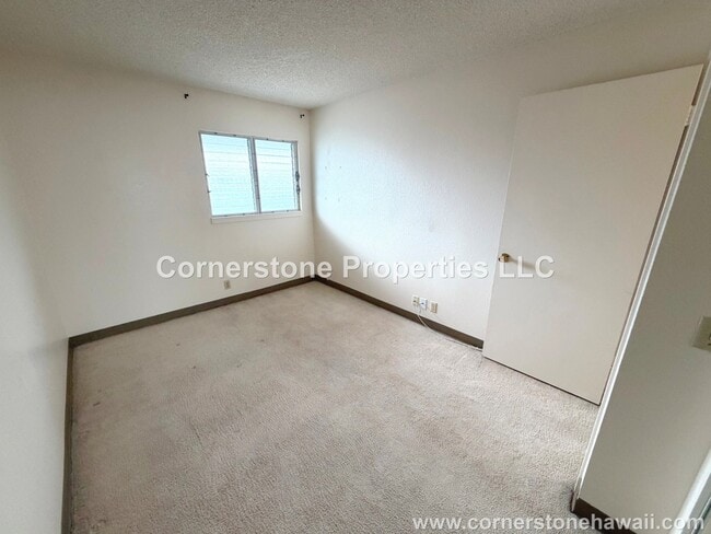 Building Photo - 46-269-269 Kahuhipa St