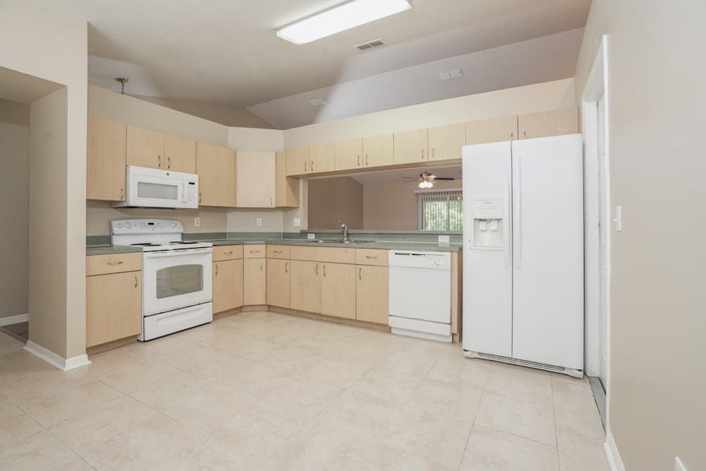 Building Photo - 6789 Shepherd Oaks Rd