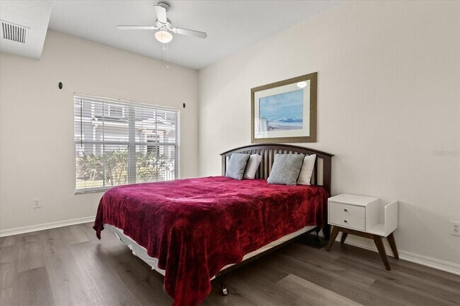 Building Photo - 2624 Lodi Cir