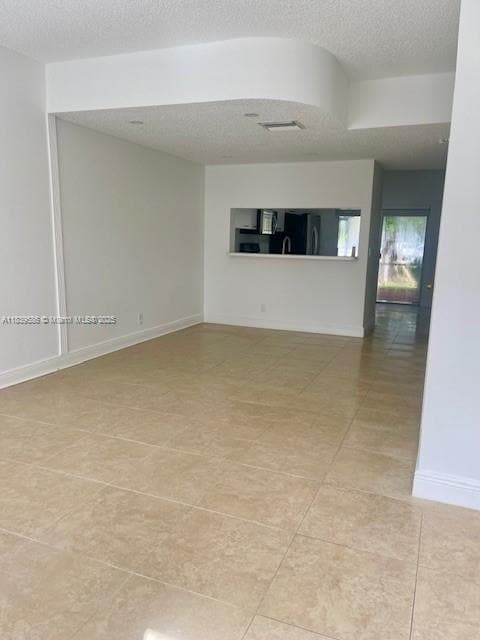 Building Photo - 7872 Sanibel Dr
