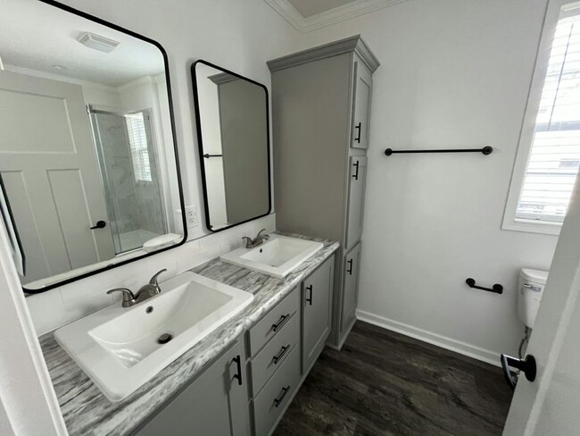 Building Photo - 3313 Caper Ct