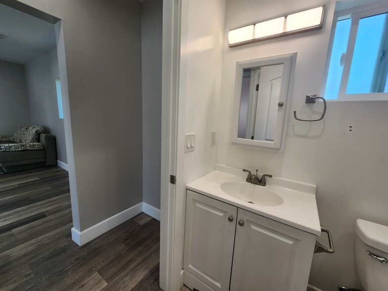 Building Photo - 9309 Dorrington Pl